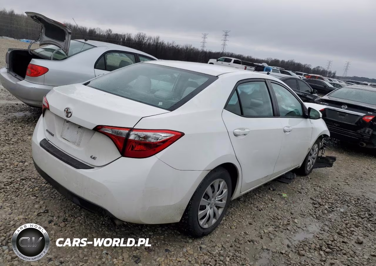 2016 Toyota Corolla L VIN:2T1BURHE2GC556635 - 3