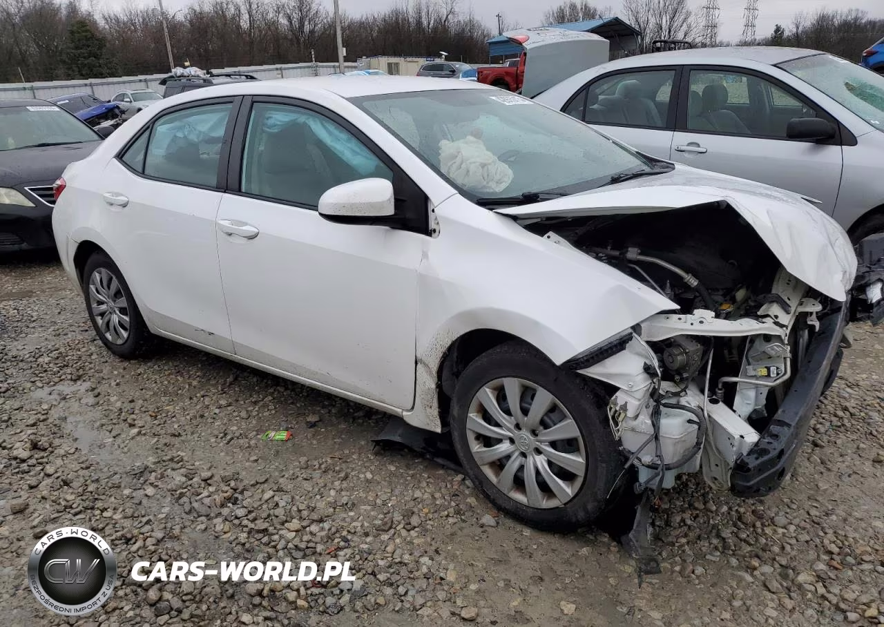 2016 Toyota Corolla L VIN:2T1BURHE2GC556635 - 4