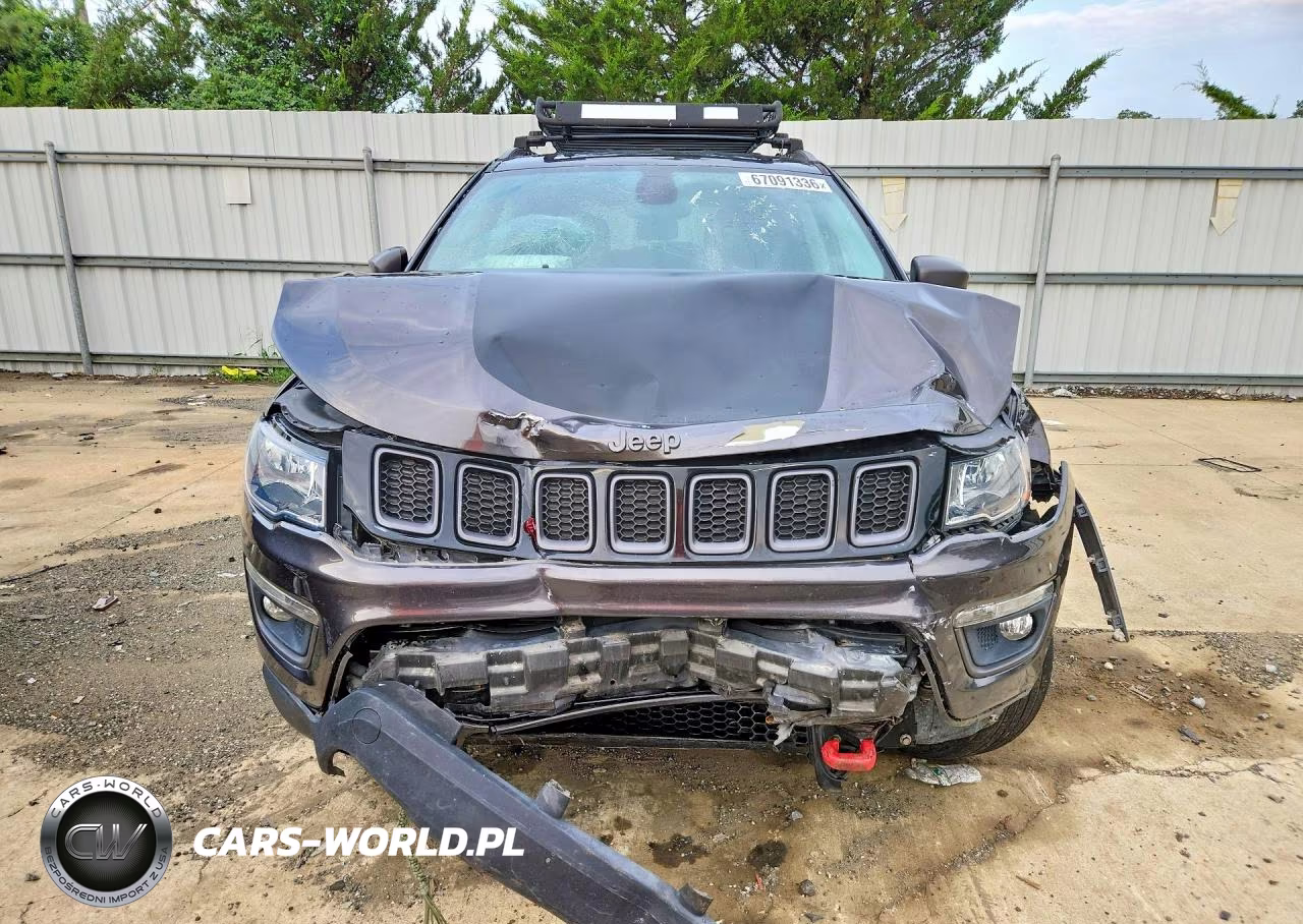 2019 Jeep Compass Trailhawk VIN:3C4NJDDB2KT739771 - 5
