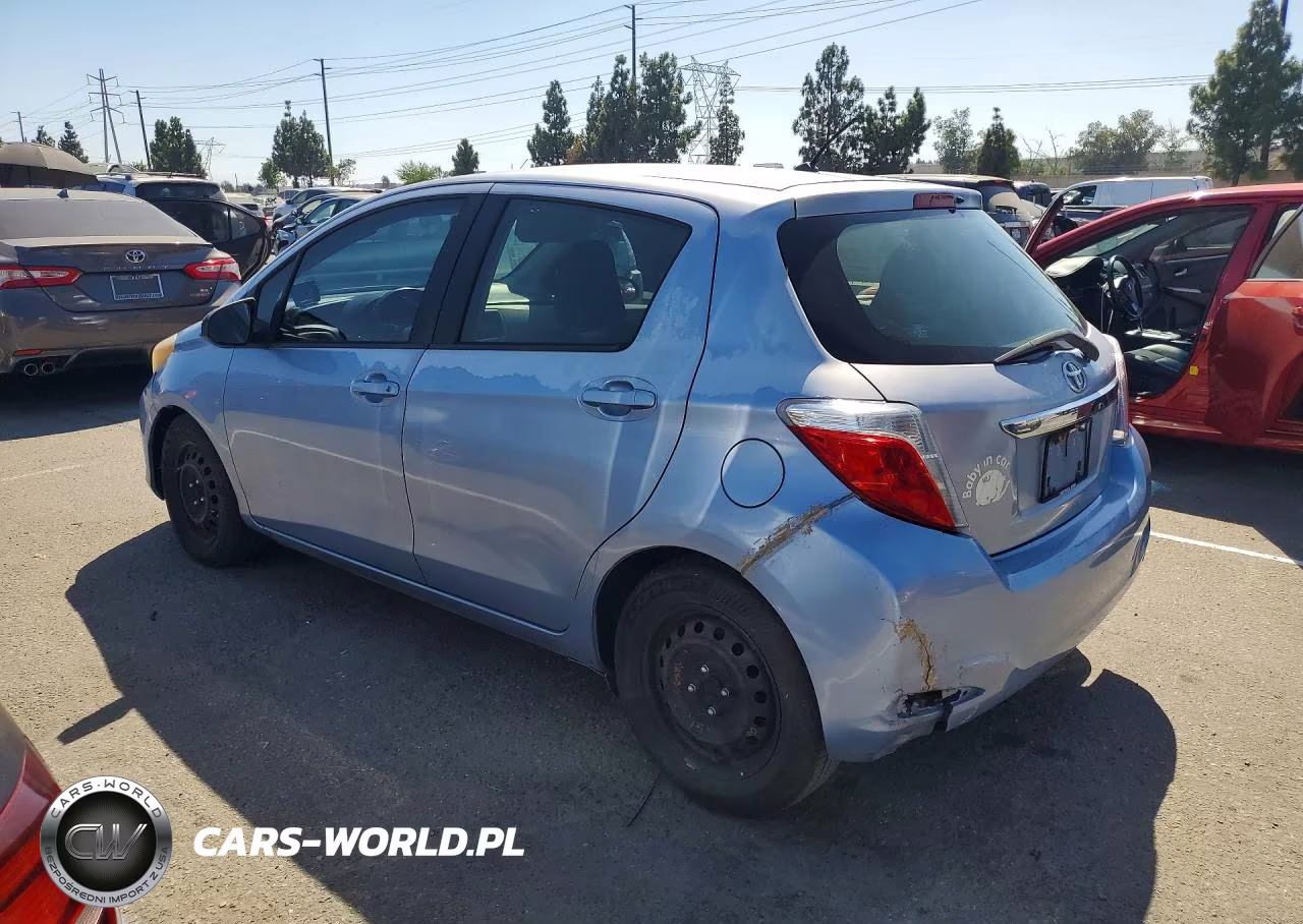 2013 Toyota Yaris 5-Door Le VIN:JTDKTUD32DD548754 - 2