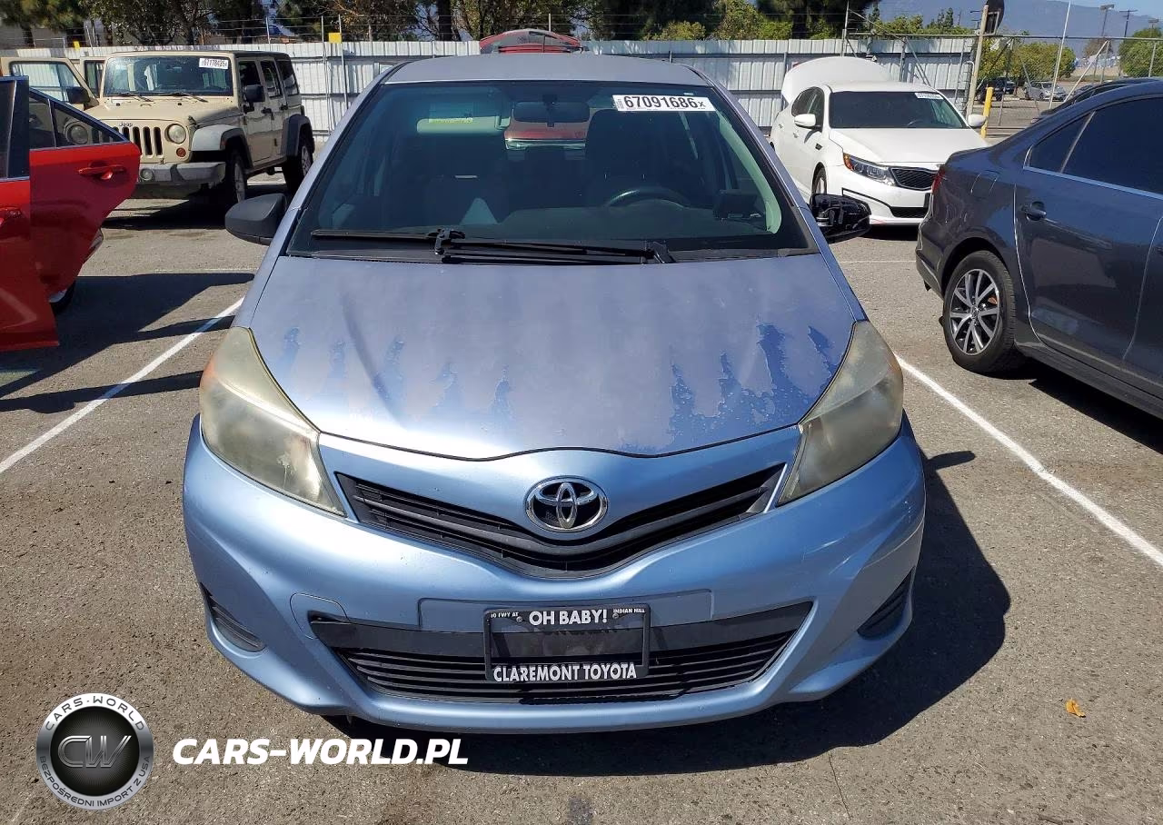 2013 Toyota Yaris 5-Door Le VIN:JTDKTUD32DD548754 - 5