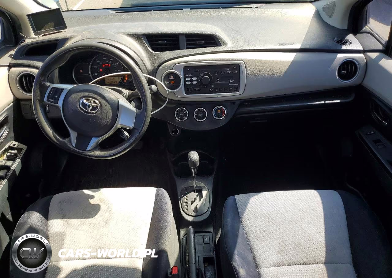 2013 Toyota Yaris 5-Door Le VIN:JTDKTUD32DD548754 - 8