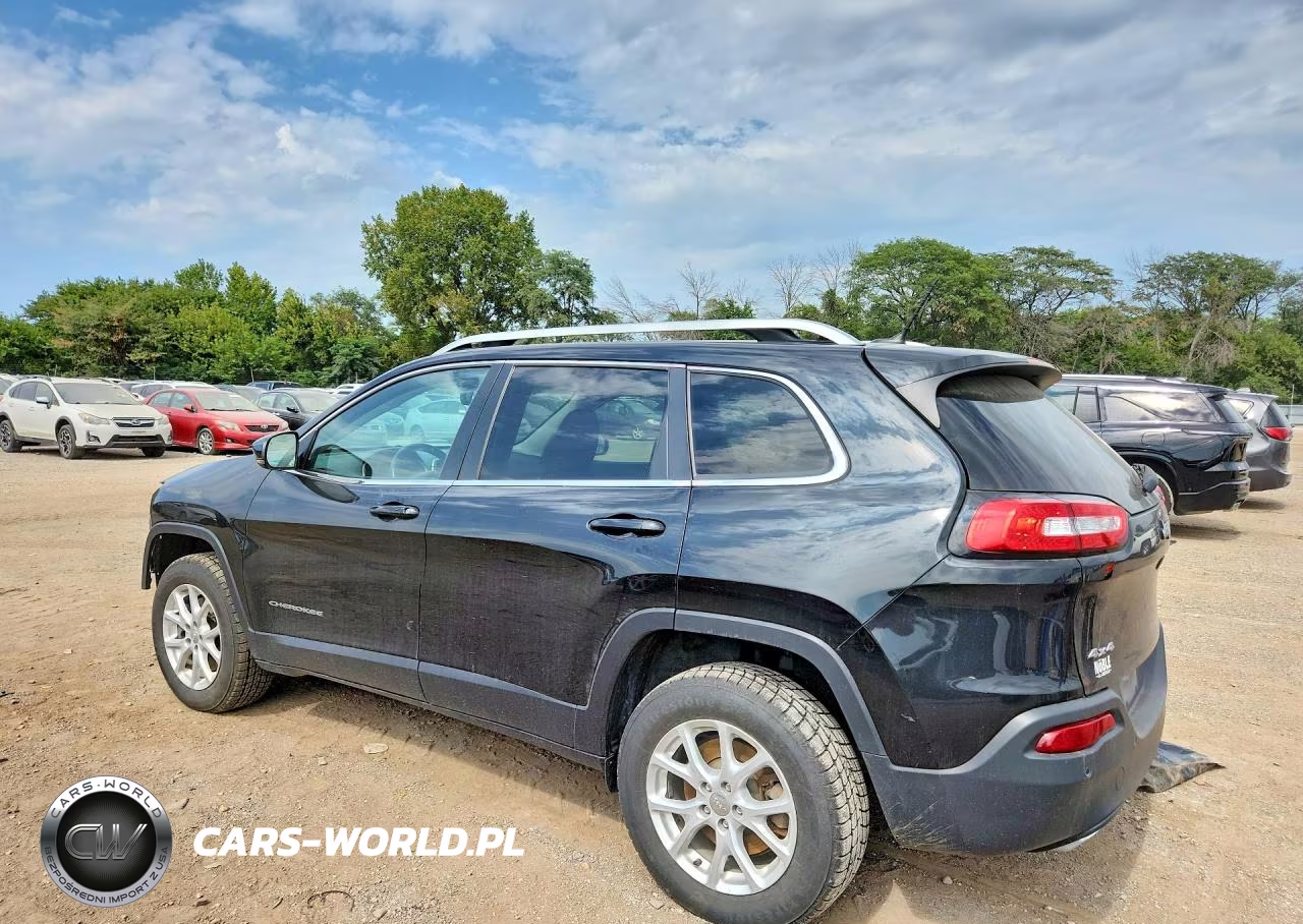 2015 Jeep Cherokee Latitude VIN:1C4PJMCS7FW709238 - 2
