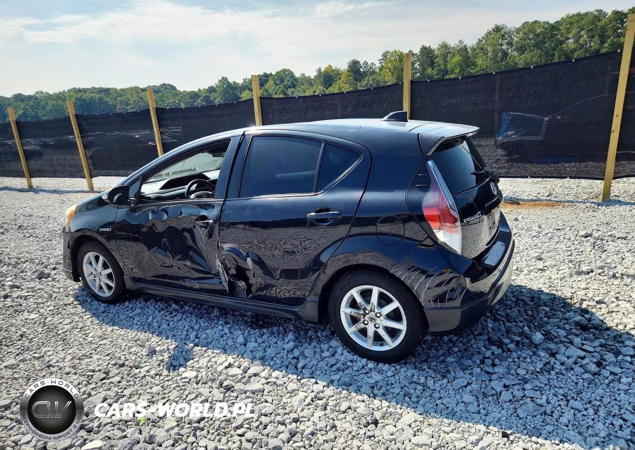 2017 Toyota Prius C One VIN:JTDKDTB34H1595012 - 2