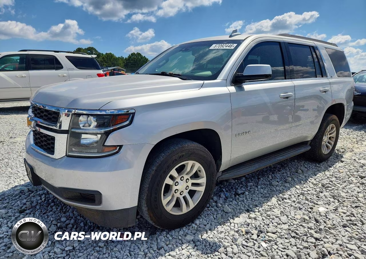 2017 Chevrolet Tahoe C1500 Lt VIN:1GNSCBKC4HR189415 - 1