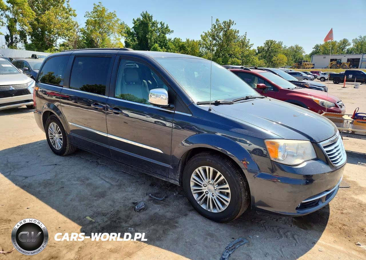 2014 Chrysler Town & Country Touring L VIN:2C4RC1CG1ER339070 - 4