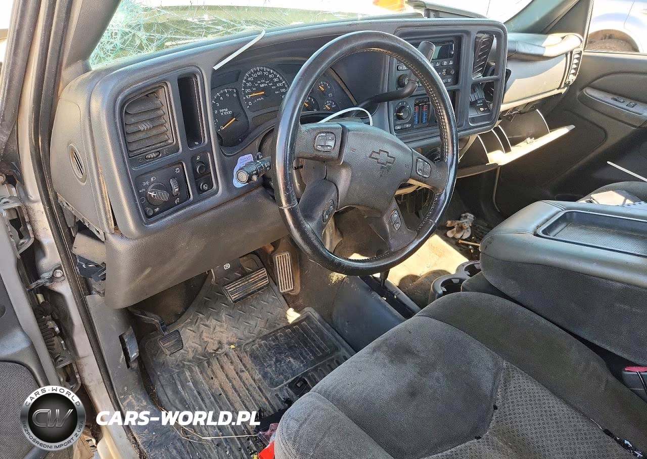 2004 Chevrolet Silverado K1500 VIN:1GCEK19T74E326518 - 8