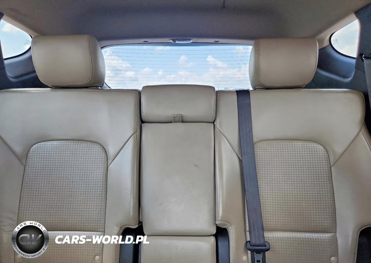 2013 Hyundai Santa Fe Sport 2.0T VIN:5XYZU3LA4DG030541 - 10