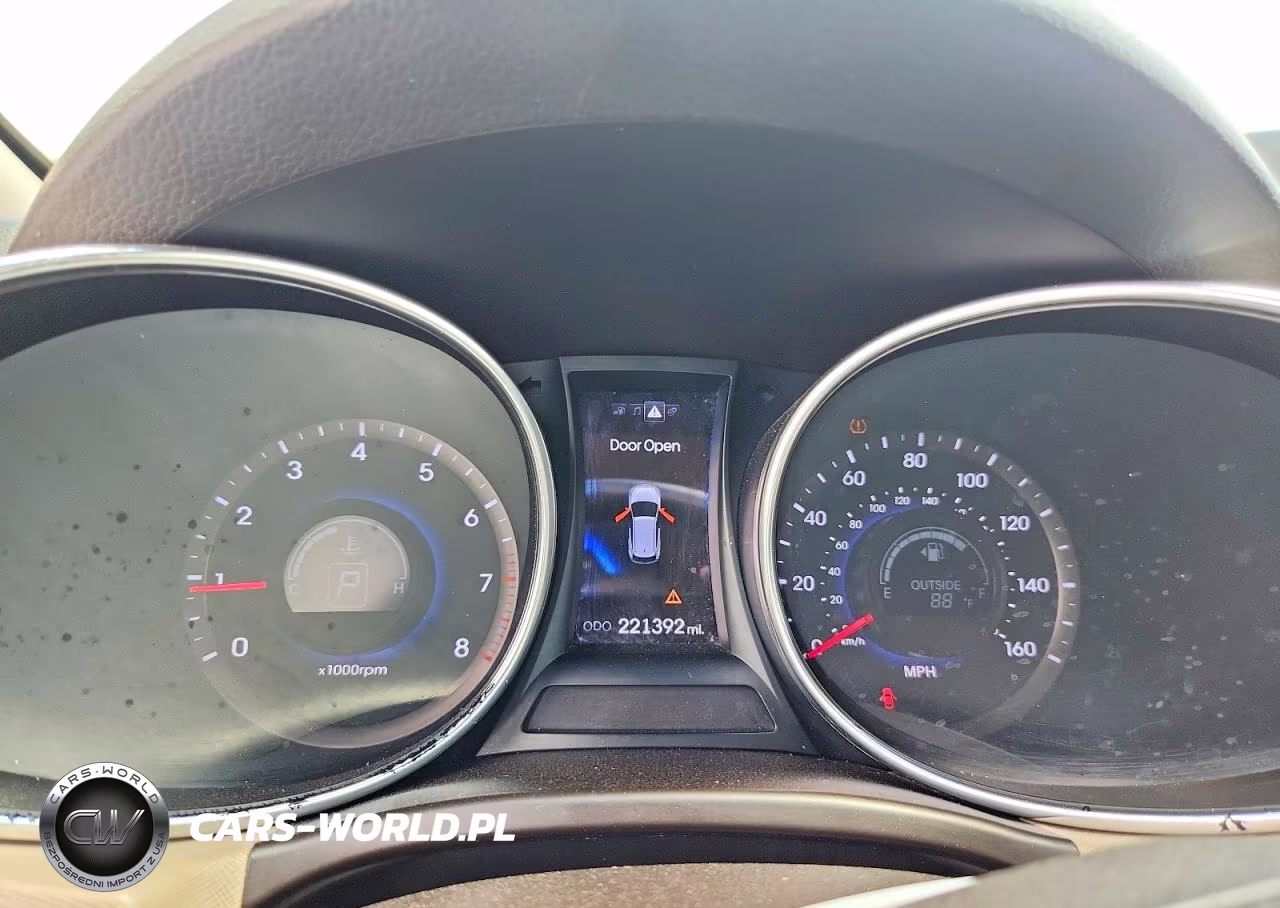 2013 Hyundai Santa Fe Sport 2.0T VIN:5XYZU3LA4DG030541 - 9