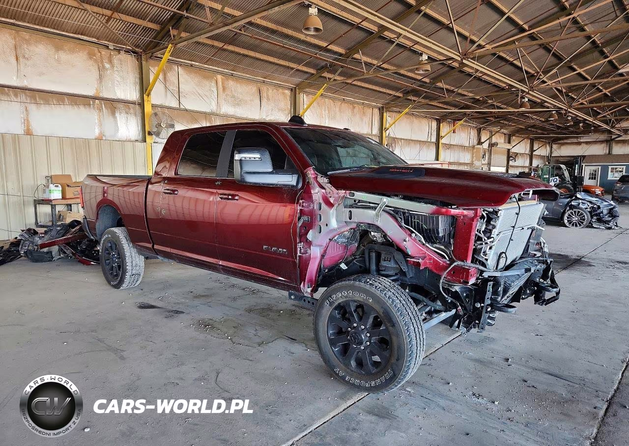 2024 Ram 2500 Laramie VIN:3C6UR5NL0RG221198 - 4