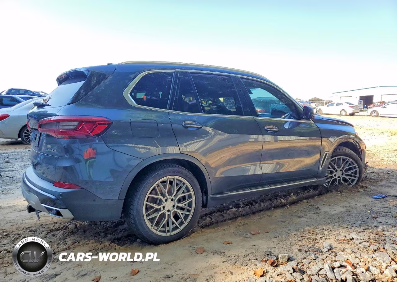 2019 BMW X5 xDrive40I VIN:5UXCR6C53KLK81563 - 3
