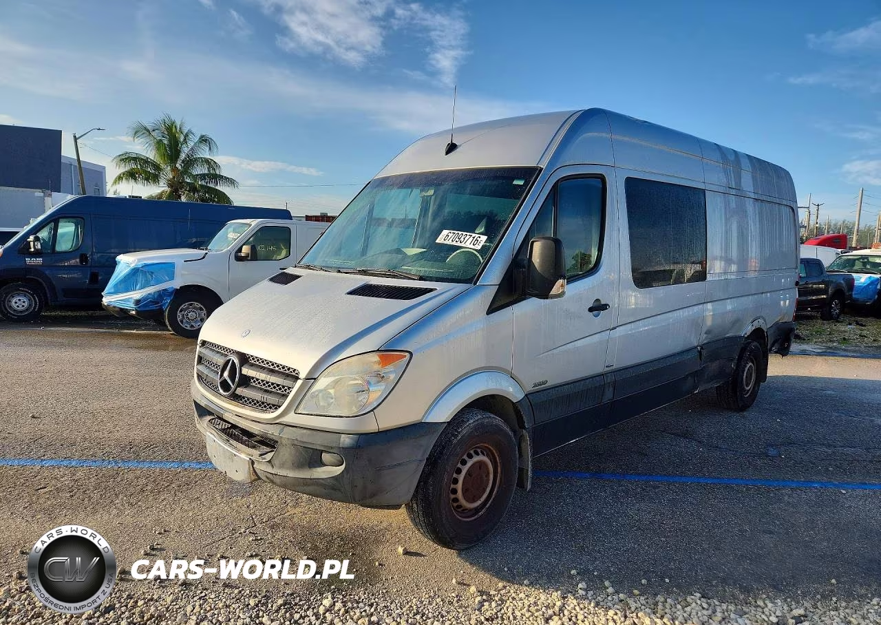 2013 Mercedes-Benz Sprinter 2500