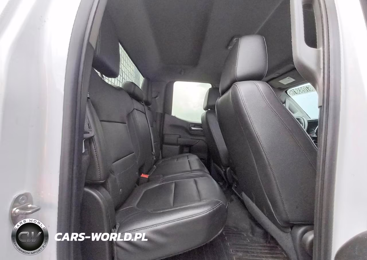2019 Chevrolet Silverado C1500 VIN:1GCRWAEH2KZ376613 - 10