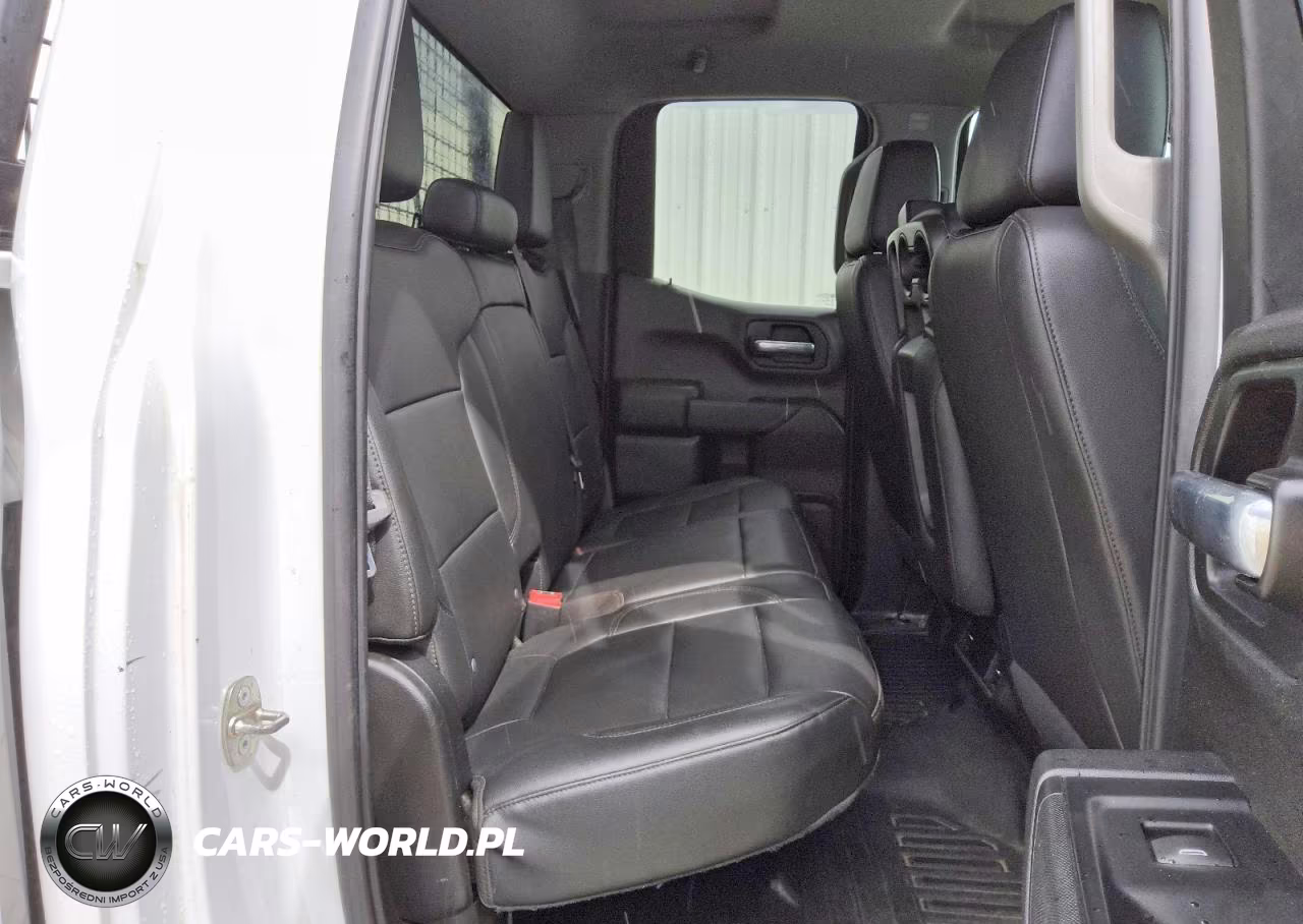 2019 Chevrolet Silverado C1500 VIN:1GCRWAEH1KZ378014 - 10