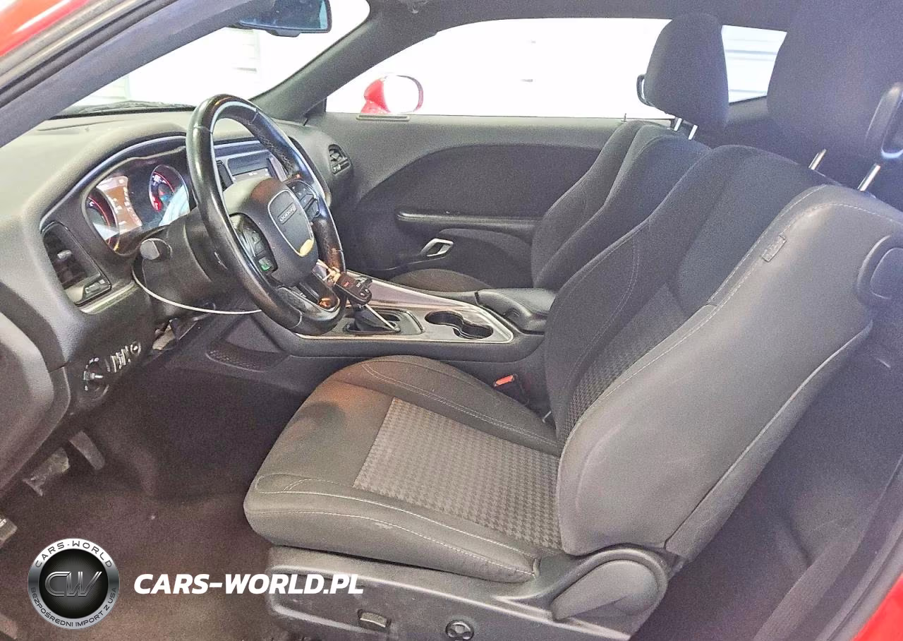 2019 Dodge Challenger Sxt VIN:2C3CDZAG1KH524651 - 7
