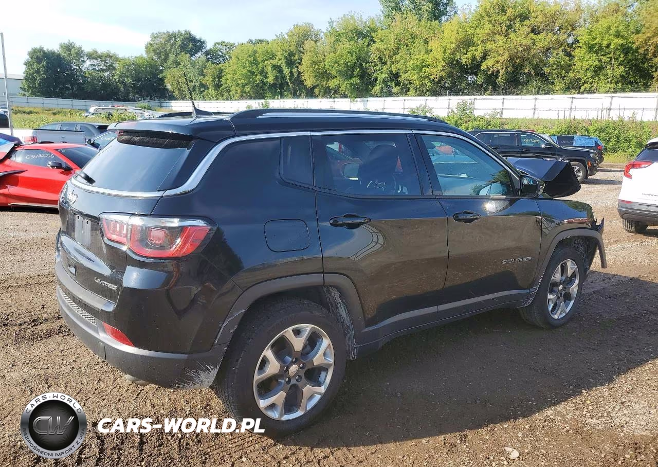 2018 Jeep Compass Limited VIN:3C4NJDCB5JT456300 - 3