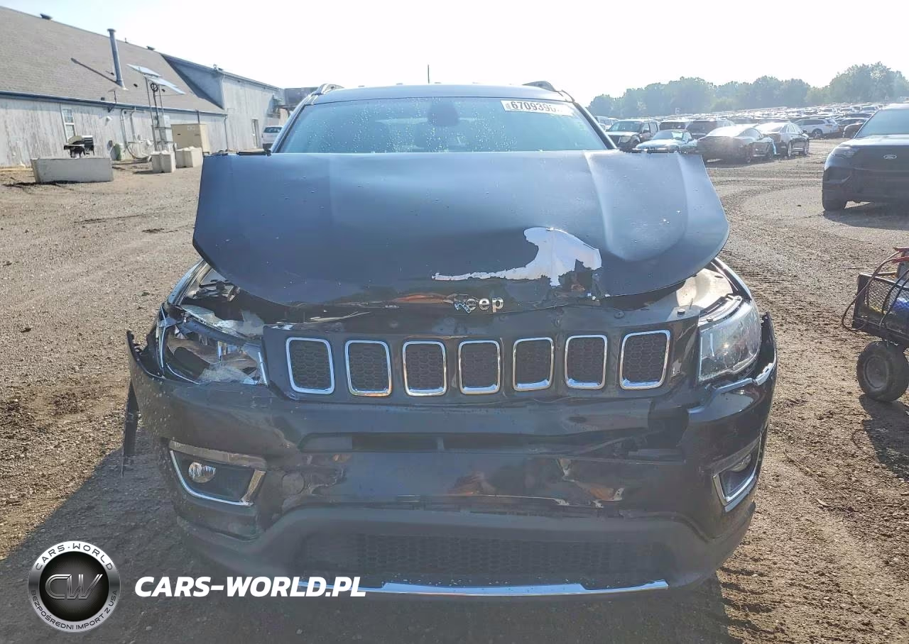 2018 Jeep Compass Limited VIN:3C4NJDCB5JT456300 - 5