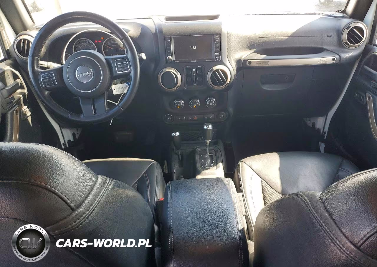 2016 Jeep Wrangler Unlimited Sahara VIN:1C4HJWEG2GL337383 - 8