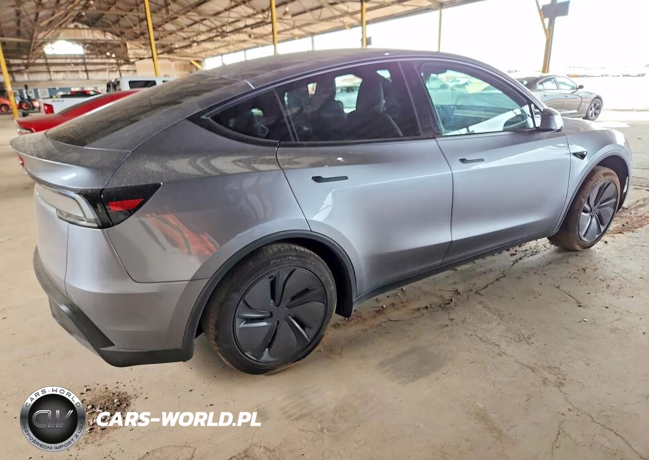 2026 Tesla Model Y VIN:7SAYGDED4TF612082 - 3