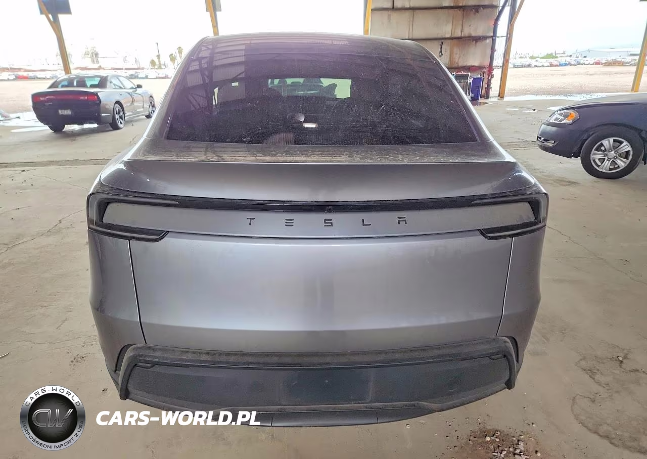 2026 Tesla Model Y VIN:7SAYGDED4TF612082 - 6