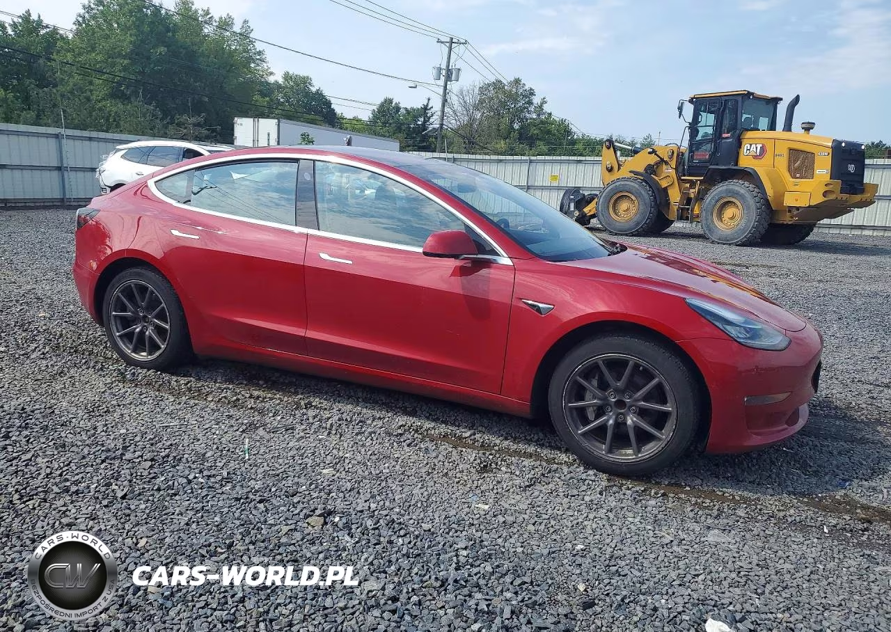 2018 Tesla Model 3 VIN:5YJ3E1EA4JF026948 - 4