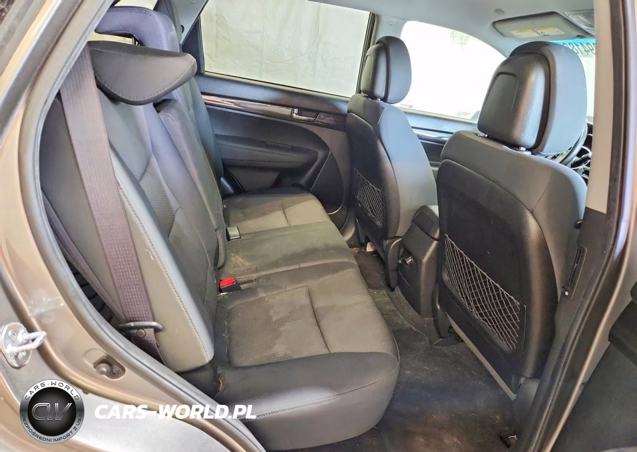 2013 Kia Sorento Lx VIN:5XYKTCA61DG326264 - 11