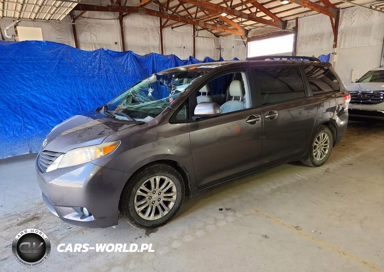 2011 Toyota Sienna Xle 8-Passenger VIN:5TDYK3DC3BS100810 - 1