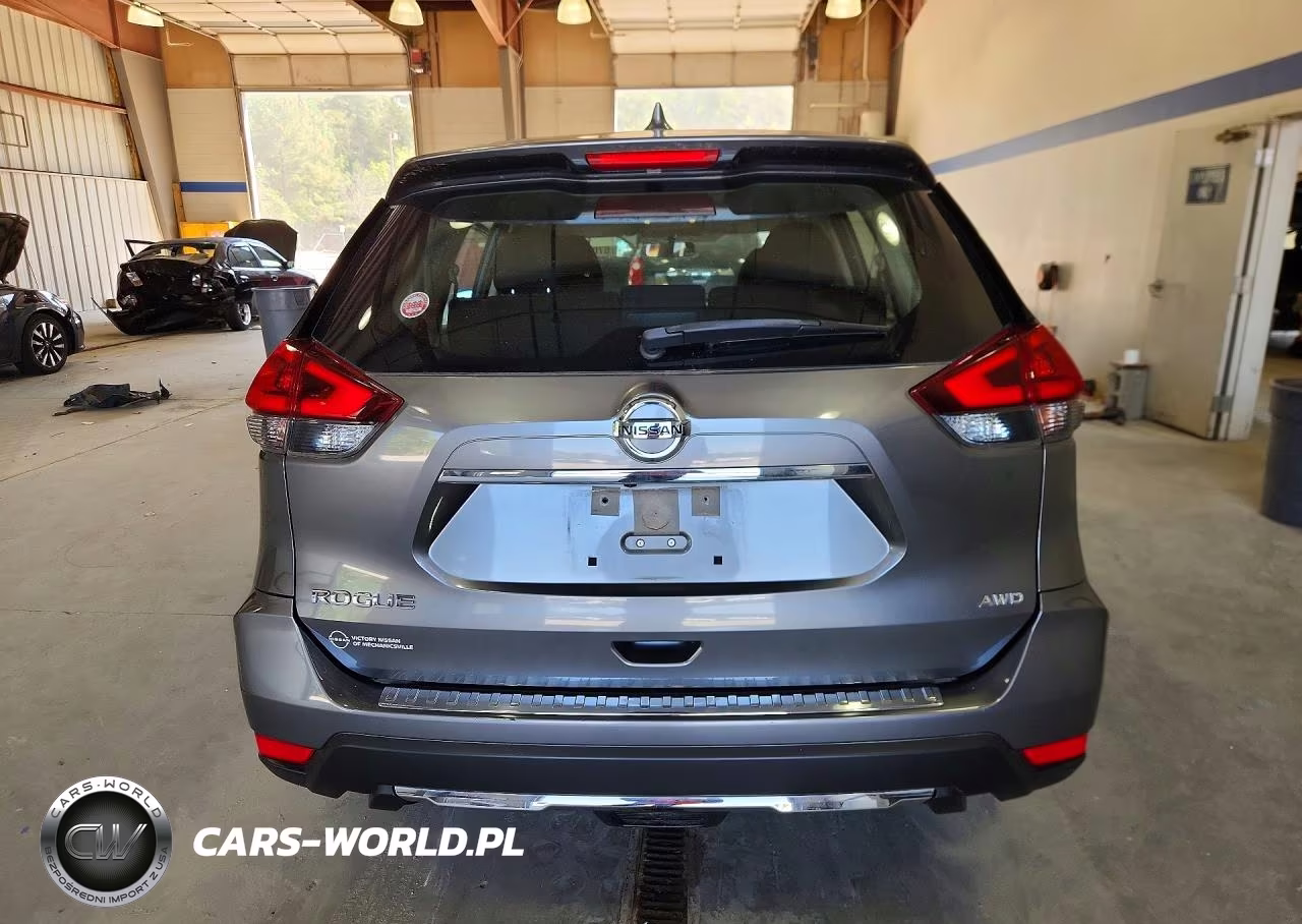 2018 Nissan Rogue S VIN:JN8AT2MV7JW305270 - 6