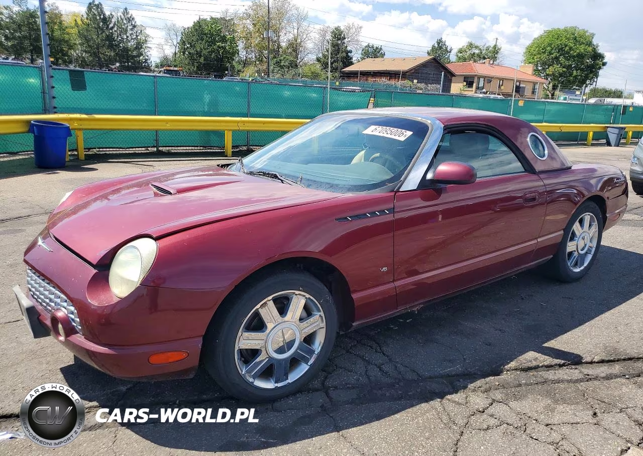 2004 Ford Thunderbird