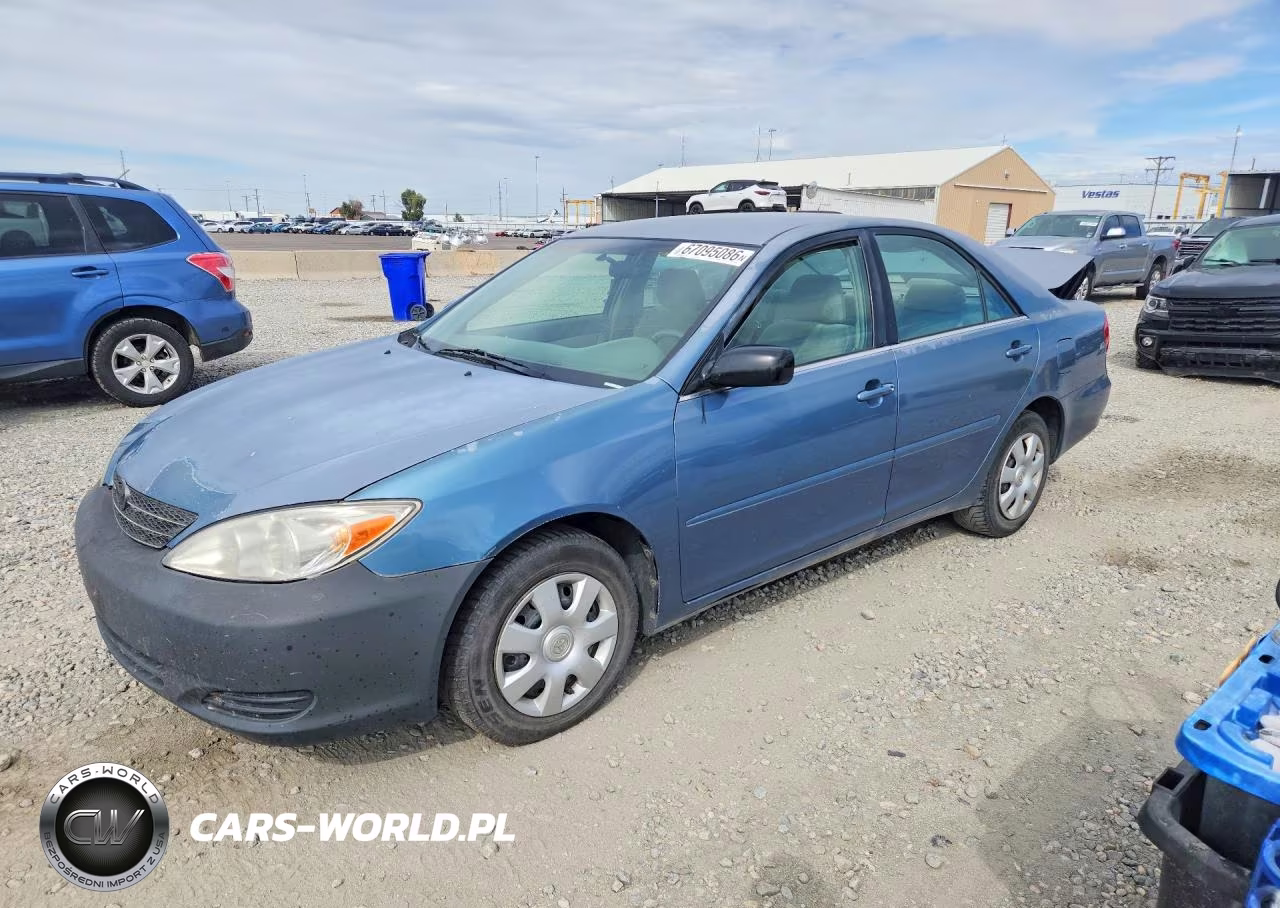 2004 Toyota Camry Le