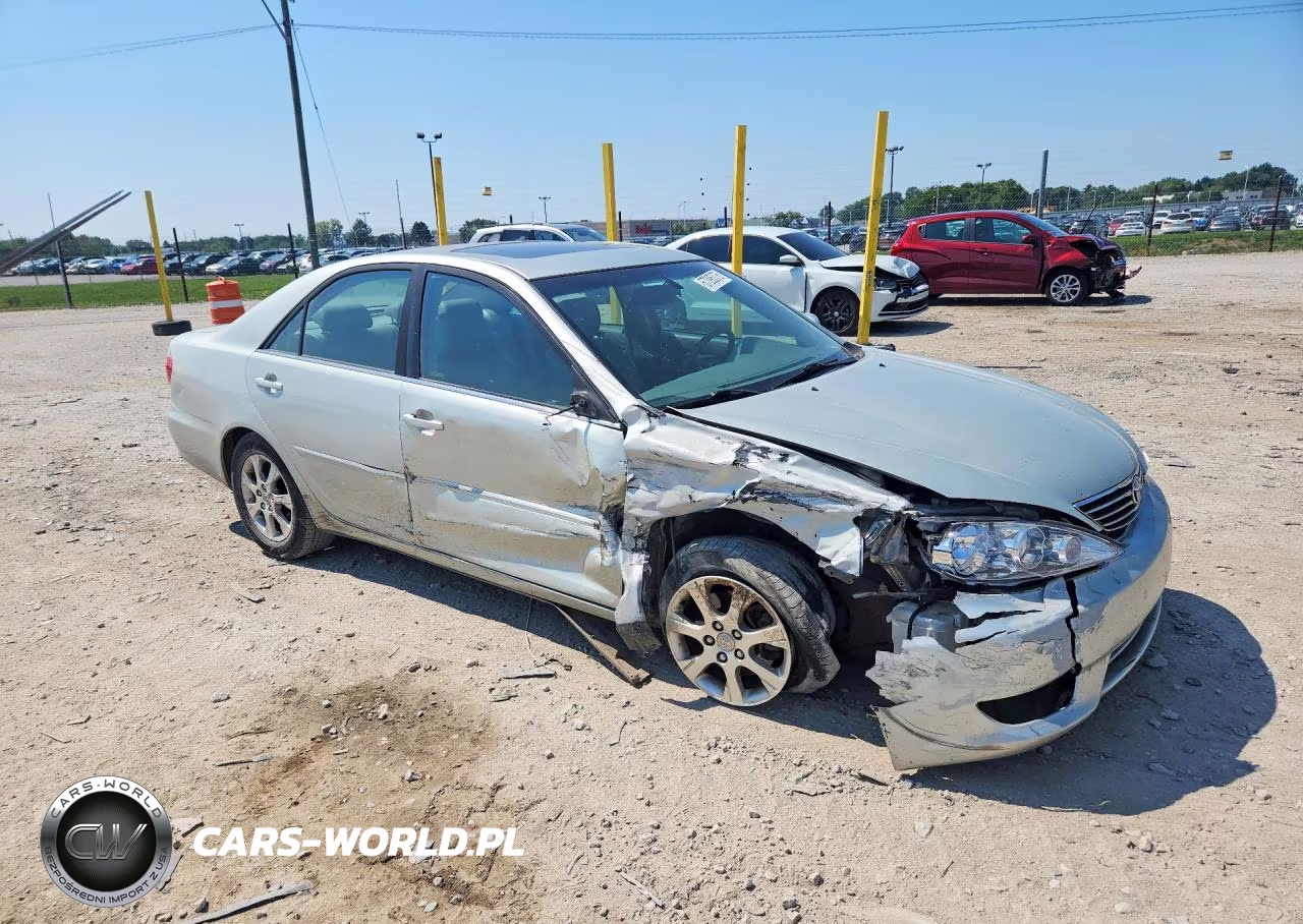 2006 Toyota Camry Xle V6 VIN:JTDBF30K860170447 - 4