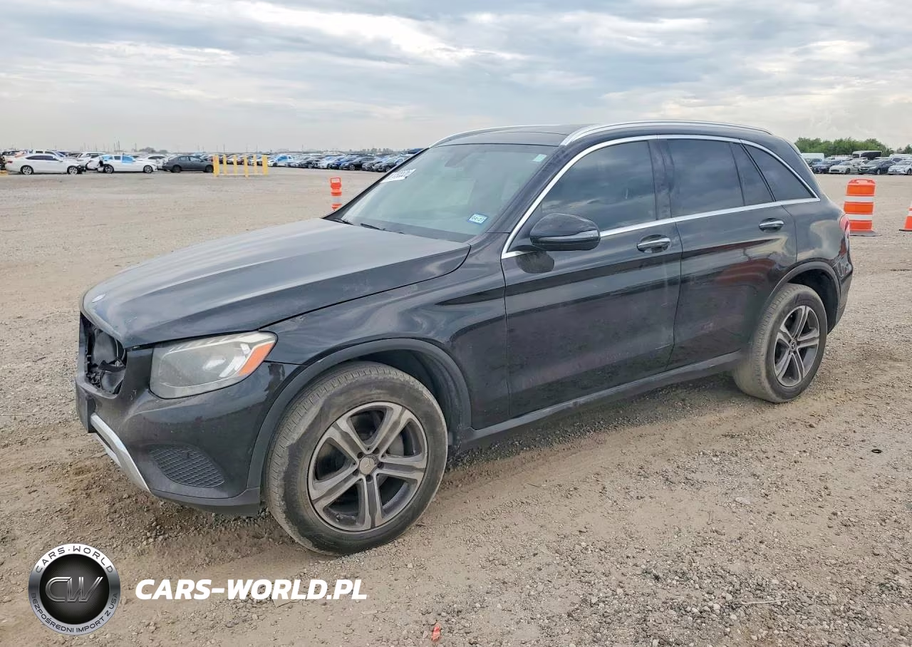 2017 Mercedes-Benz Glc 300 – zdjęcie 1 z 13