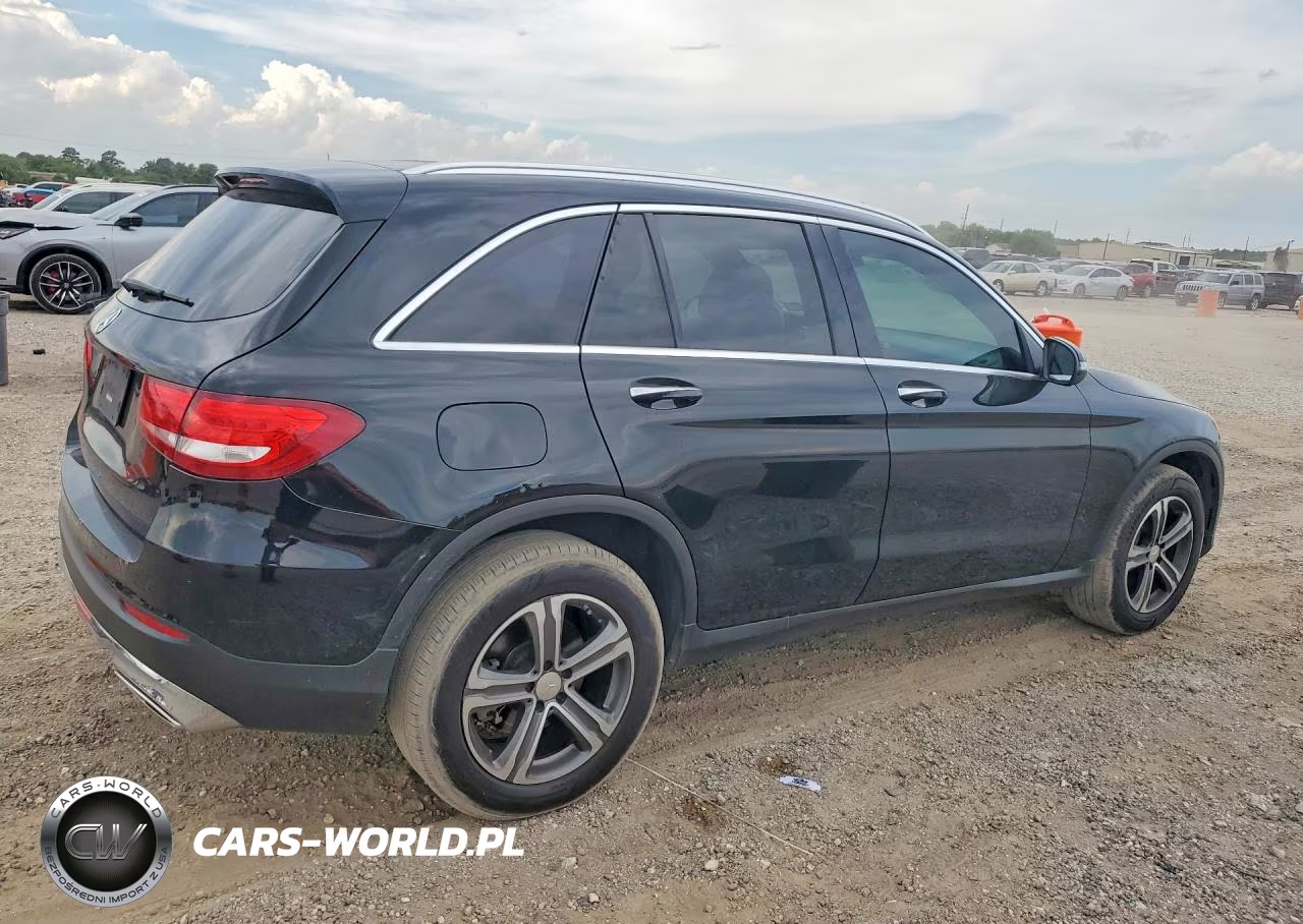 2017 Mercedes-Benz Glc 300 VIN:WDC0G4JB7HF130623 - 3