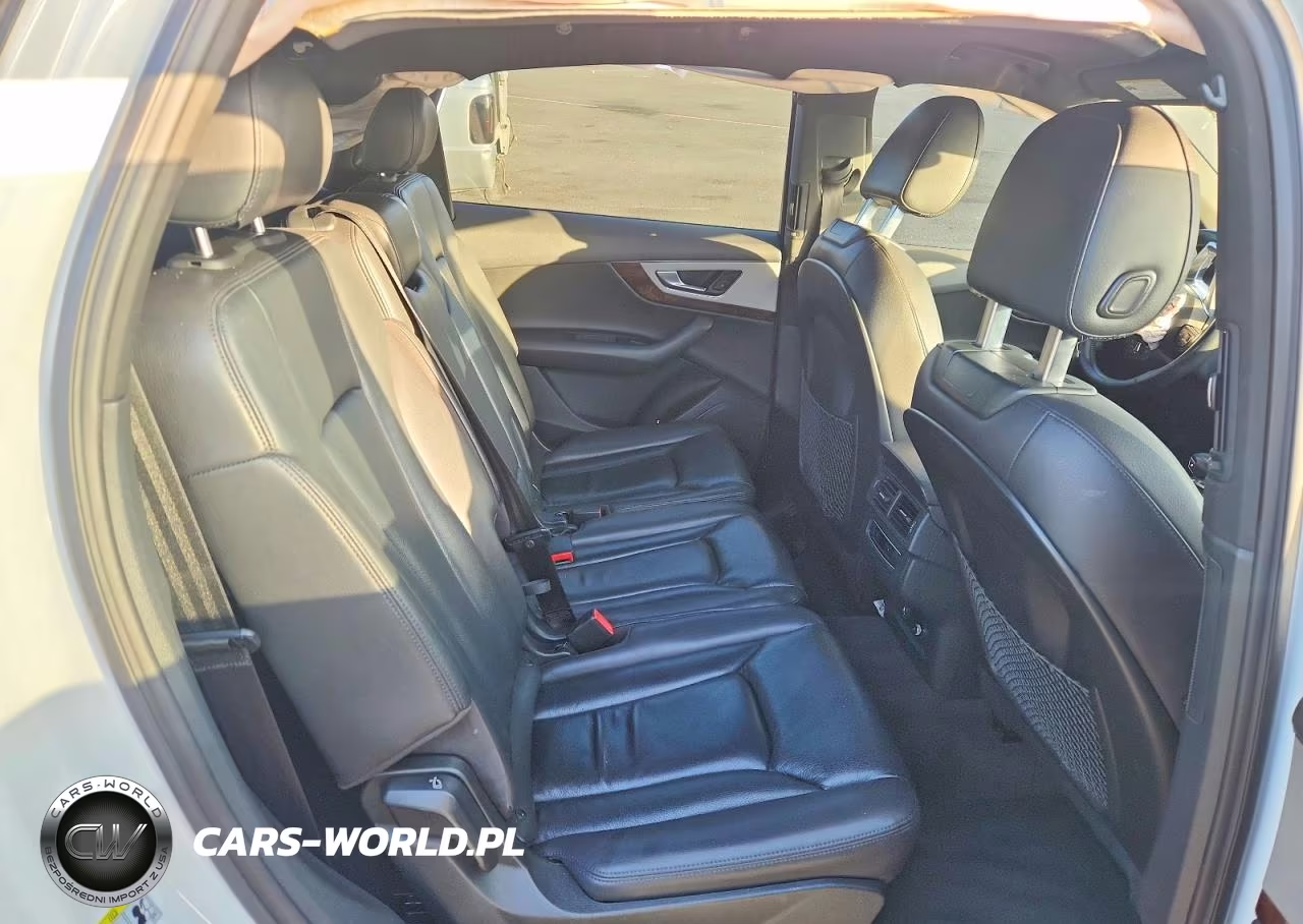 2019 Audi Q7 Premium Plus VIN:WA1LHAF71KD038410 - 10