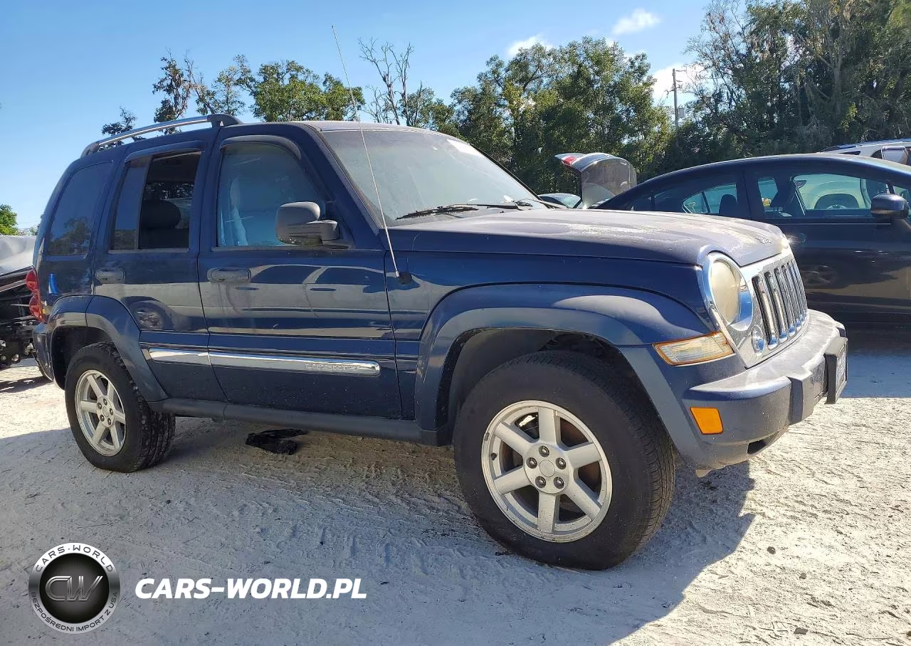 2005 Jeep Liberty Limited VIN:1J4GL58K75W559939 - 4