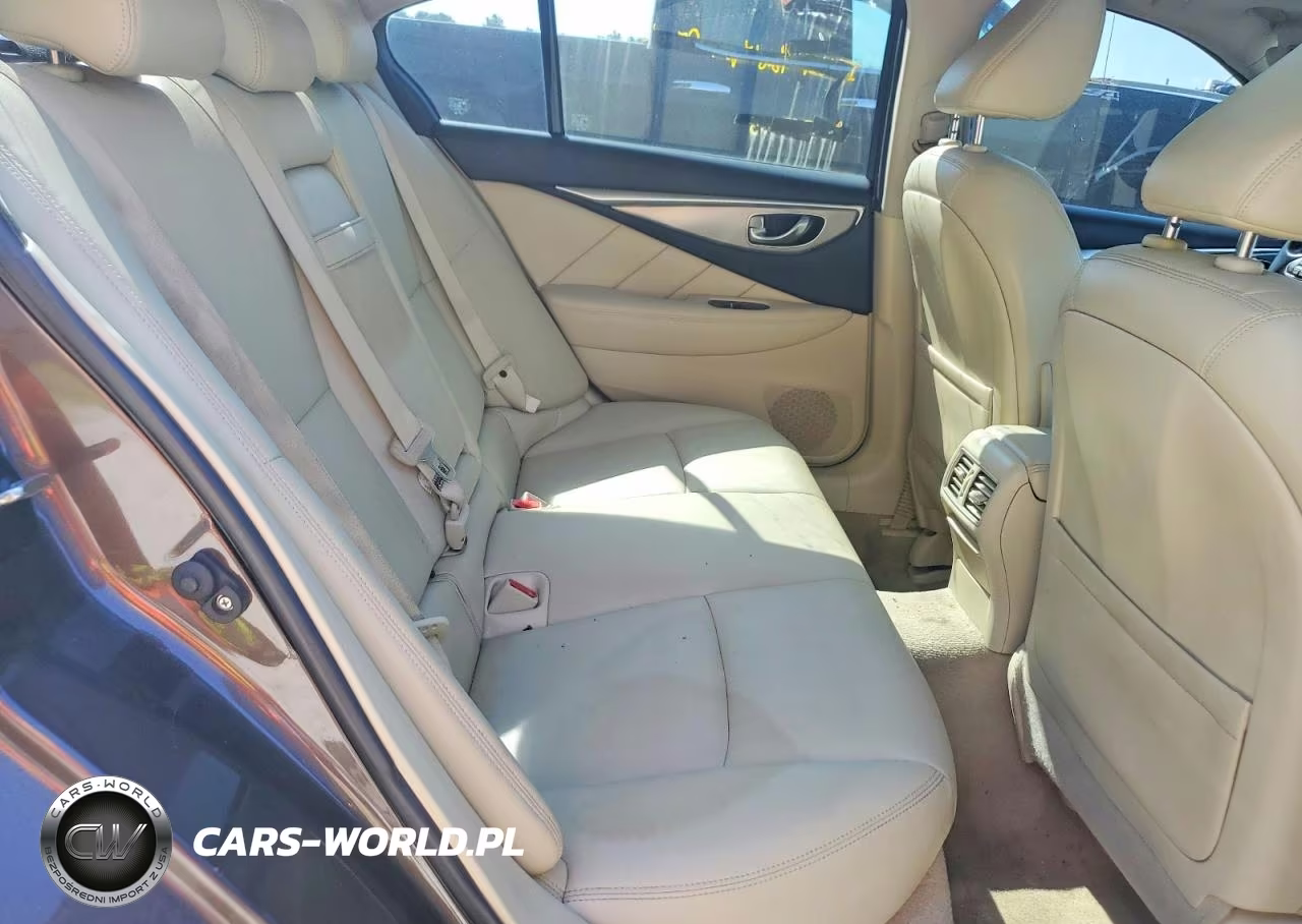 2017 Infiniti Q50 3.0T Signature Edition VIN:JN1EV7AR5HM838979 - 10