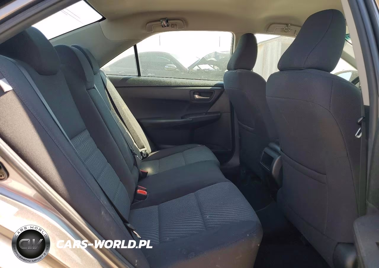 2017 Toyota Camry Le VIN:4T1BF1FK4HU444195 - 10