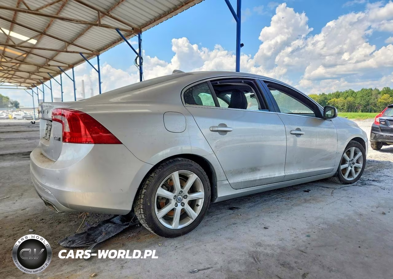 2016 Volvo S60 Premier VIN:LYV612TK1GB107961 - 3