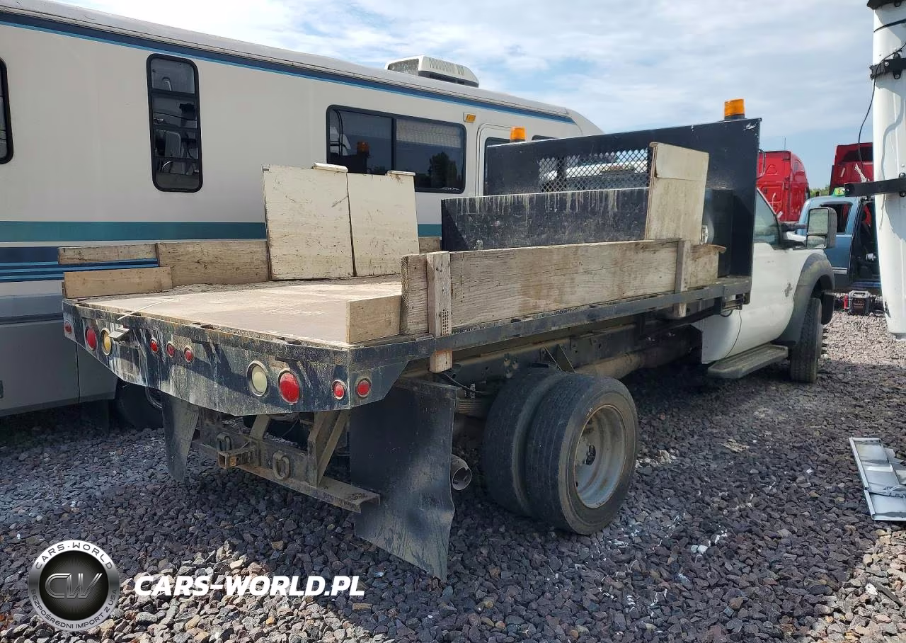 2013 Ford F450 Super Duty VIN:1FDTF4GT8DEB14321 - 3