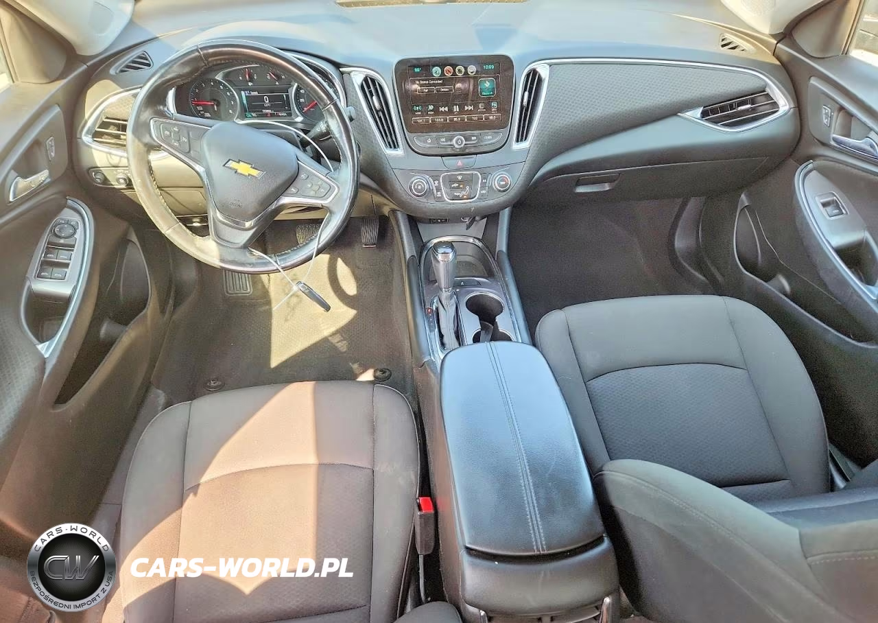 2018 Chevrolet Malibu Lt VIN:1G1ZD5ST4JF283543 - 8
