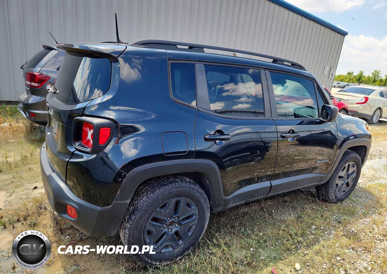 2018 Jeep Renegade Sport VIN:ZACCJBABXJPH46361 - 3