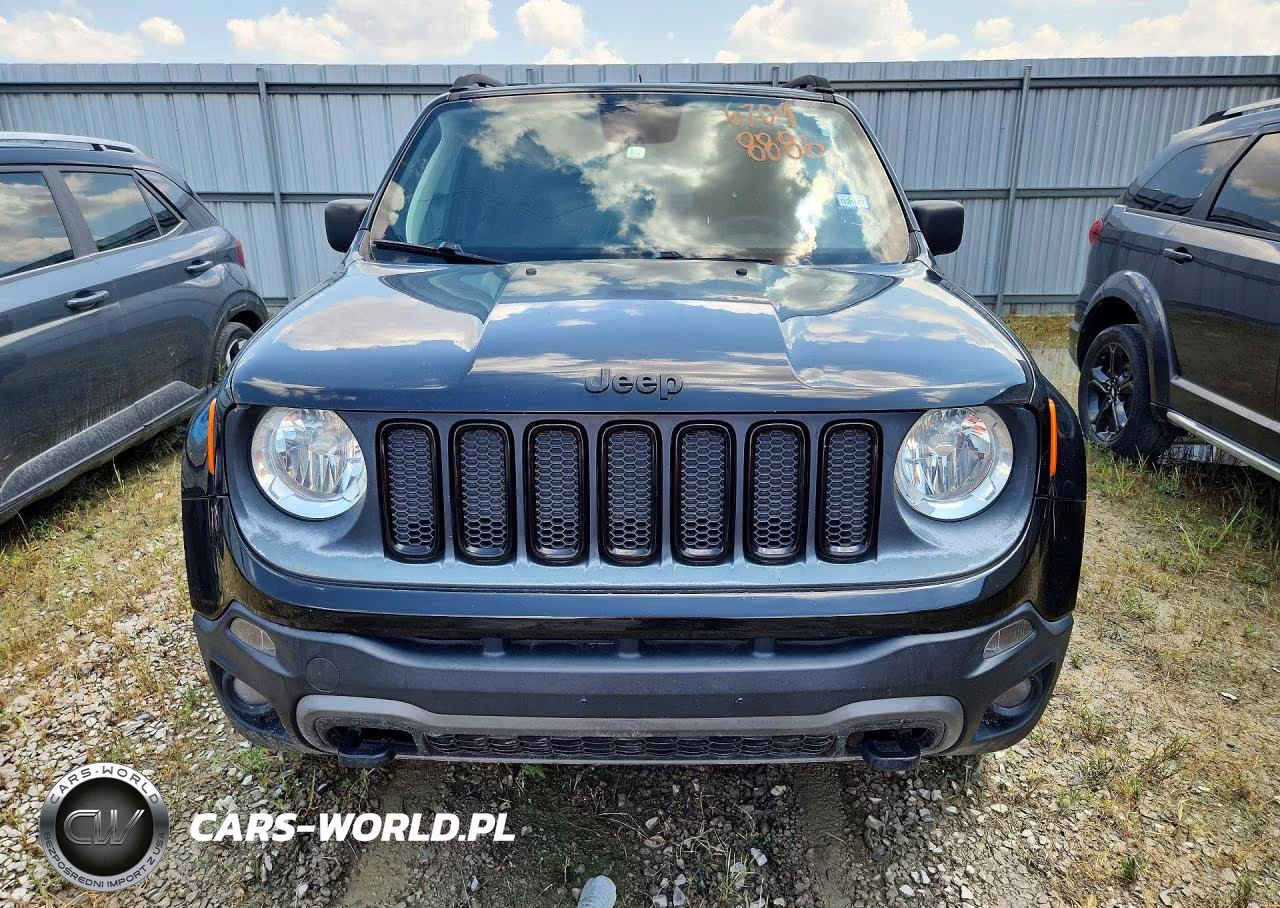 2018 Jeep Renegade Sport VIN:ZACCJBABXJPH46361 - 5