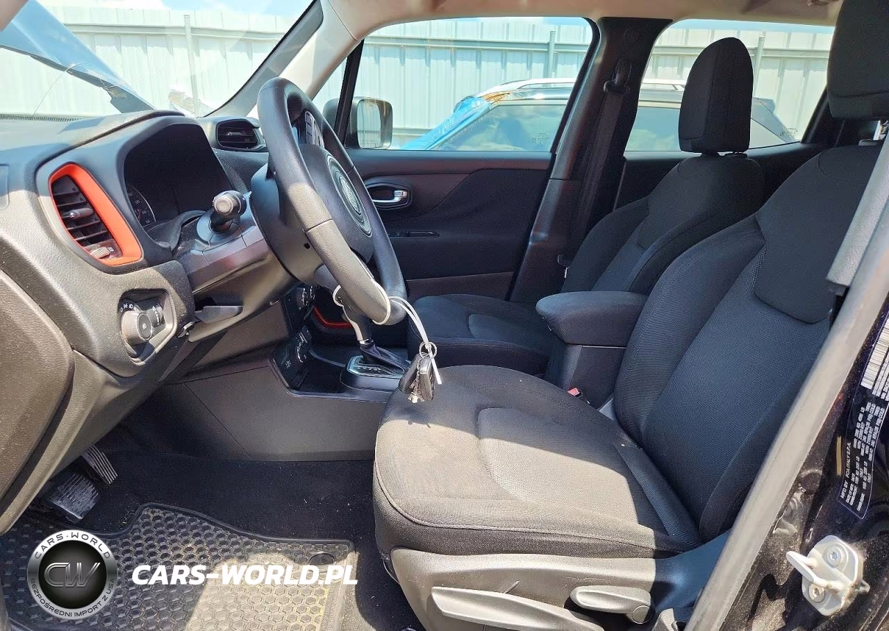 2018 Jeep Renegade Sport VIN:ZACCJBABXJPH46361 - 7