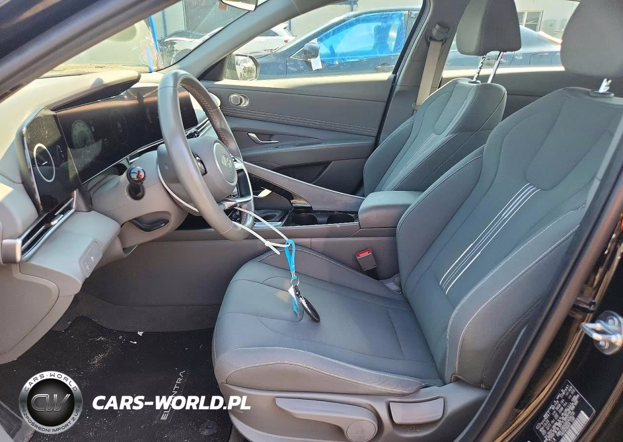2024 Hyundai Elantra Sel VIN:KMHLS4DGXRU694235 - 7