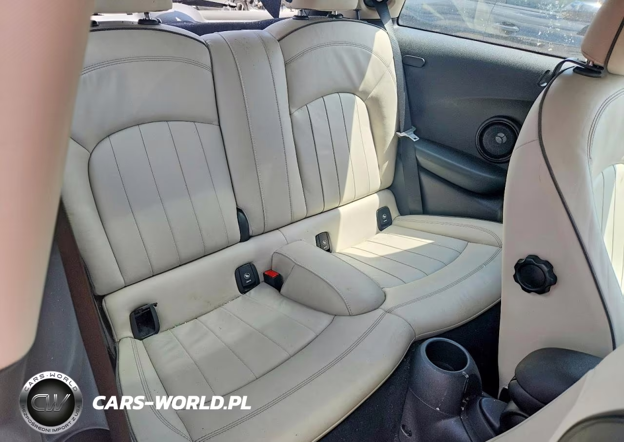 2018 Mini Cooper S VIN:WMWXP7C53J2A47152 - 10