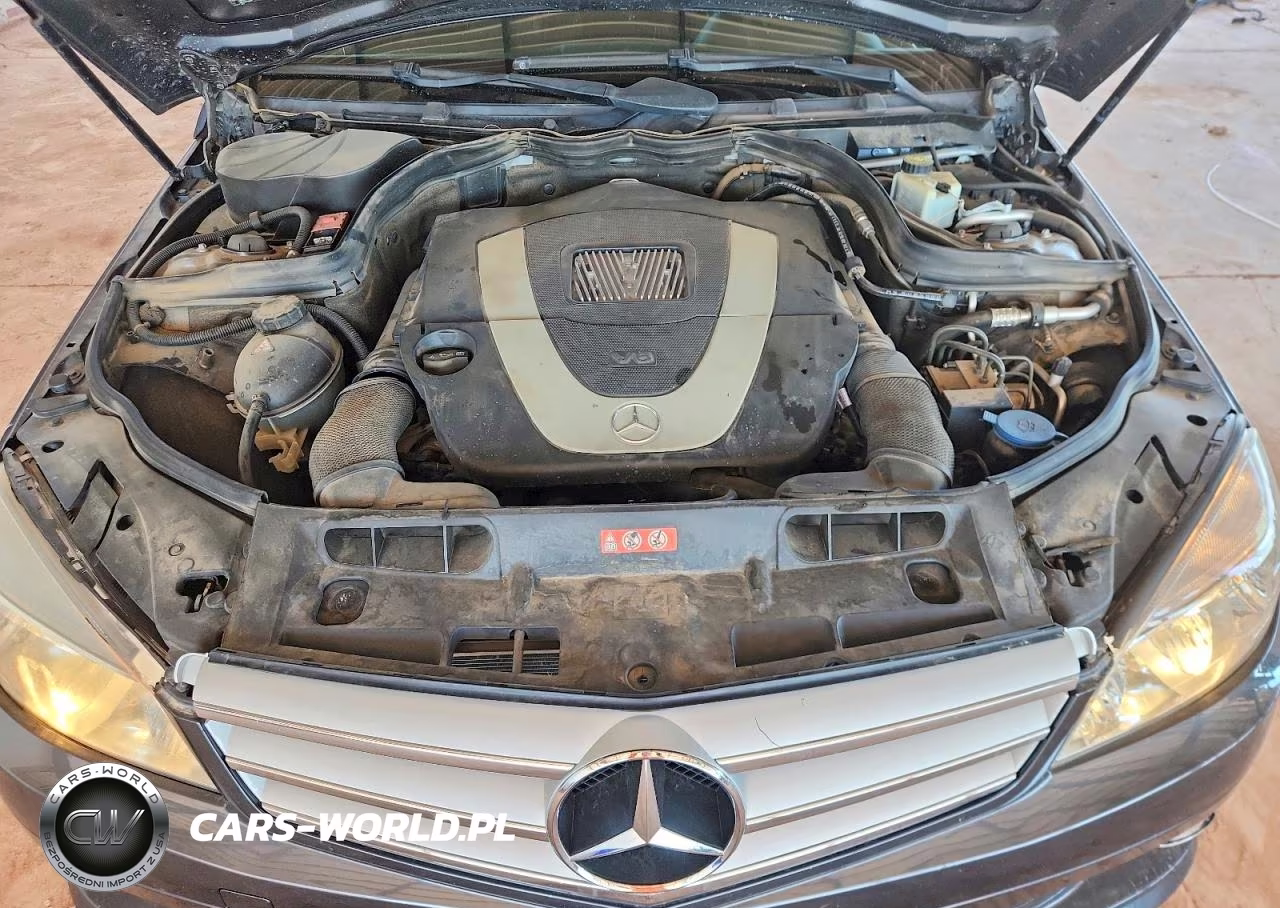 2010 Mercedes-Benz C 300 VIN:WDDGF5EB7AR087144 - 11