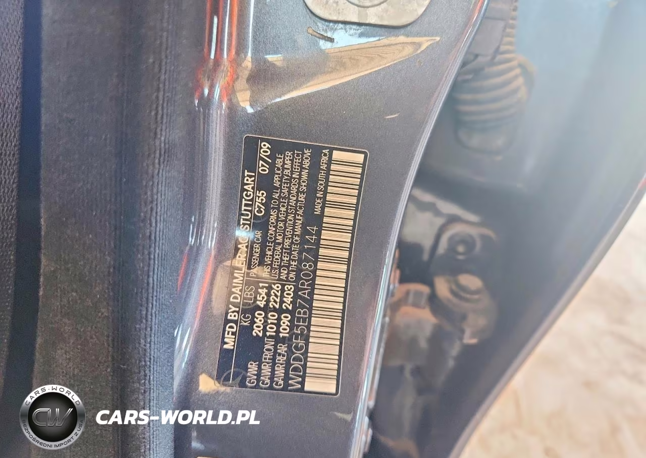 2010 Mercedes-Benz C 300 VIN:WDDGF5EB7AR087144 - 12