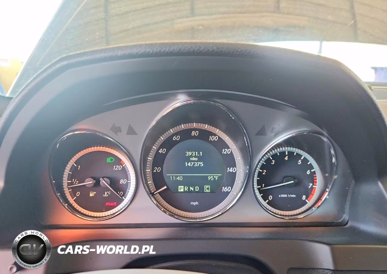 2010 Mercedes-Benz C 300 VIN:WDDGF5EB7AR087144 - 9