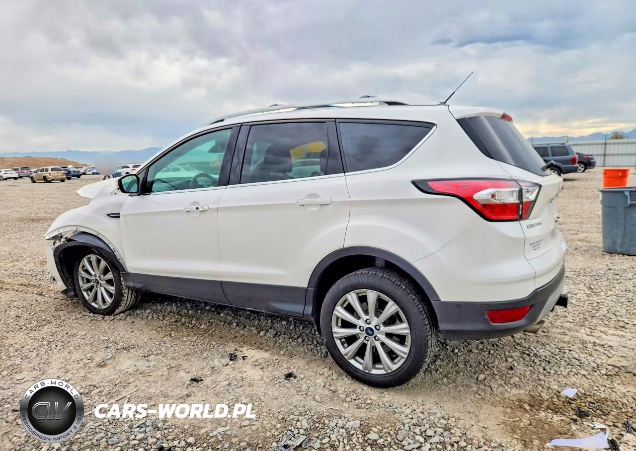 2017 Ford Escape Titanium VIN:1FMCU9J91HUB62576 - 2