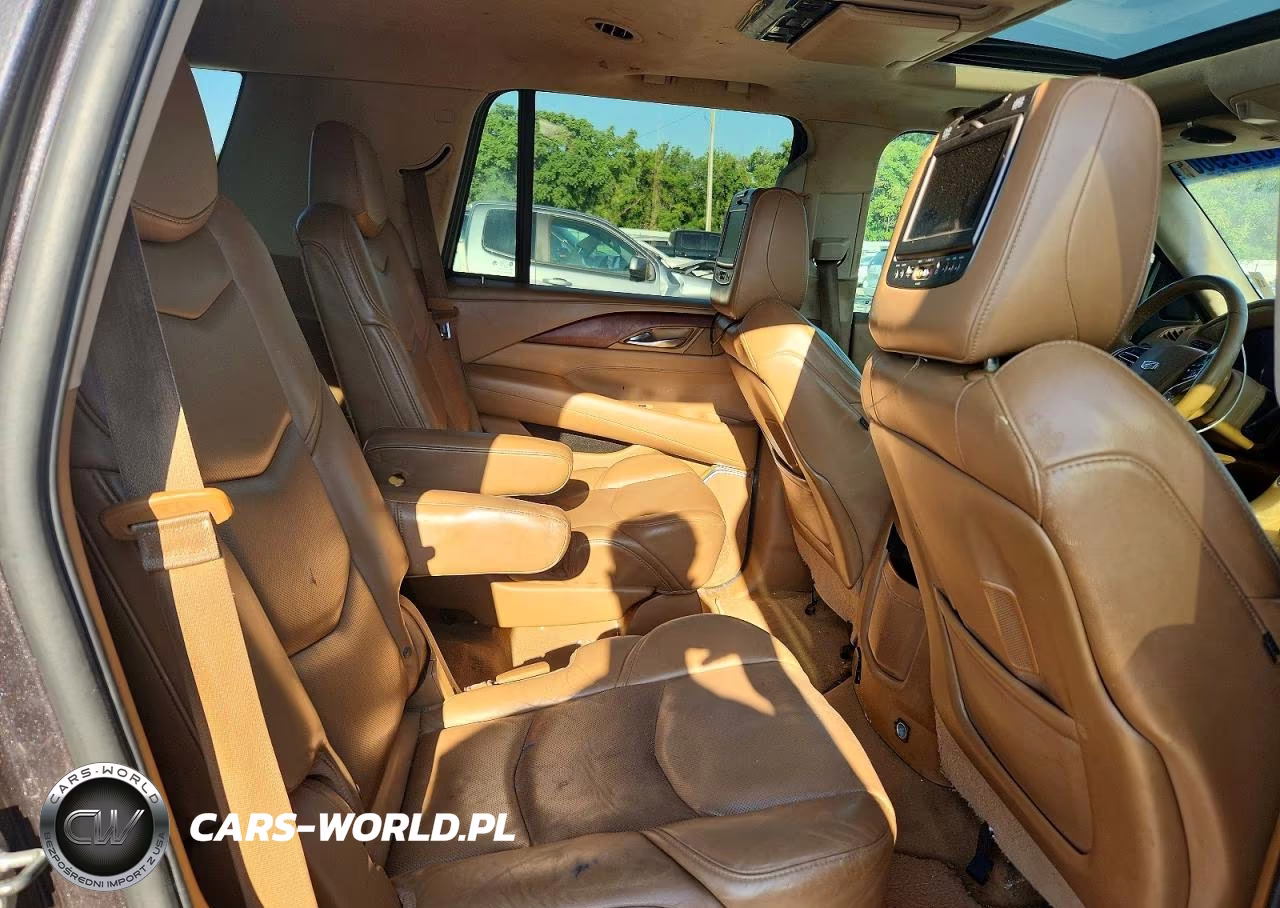 2016 Cadillac Escalade Platinum VIN:1GYS4DKJ0GR198928 - 11